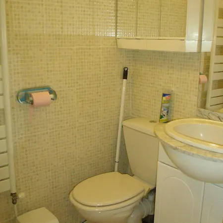 Le Revard Garden Level Appartement *